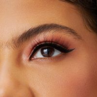 Love Spell - Reusable 60 Wears Magnetic Lashes. False Lash Wispies, Handmade from Korean Silk. Cruelty Free & Vegan, All-Day Strong Hold with 10 Magnets - 1 Pair - Image 2