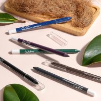 Almay Gel Eyeliner, Waterproof, Fade-Proof Eye Makeup, Easy-to-Sharpen Liner Pencil, 130 Pure Plum, 0.045 Oz - Image 8