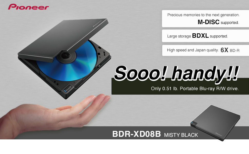 This drive has a small, lightweight body about the size of a CD case, making it easy to use.