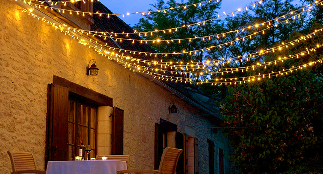 curtain lights outdoor
