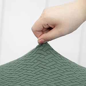 green criss cross chair