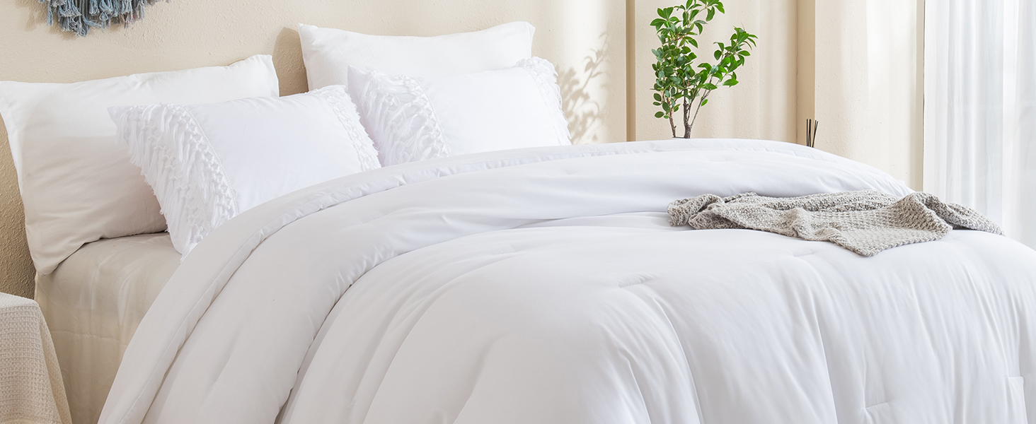 Boho White Tassel Comforter Set