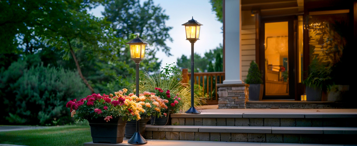 solar light post