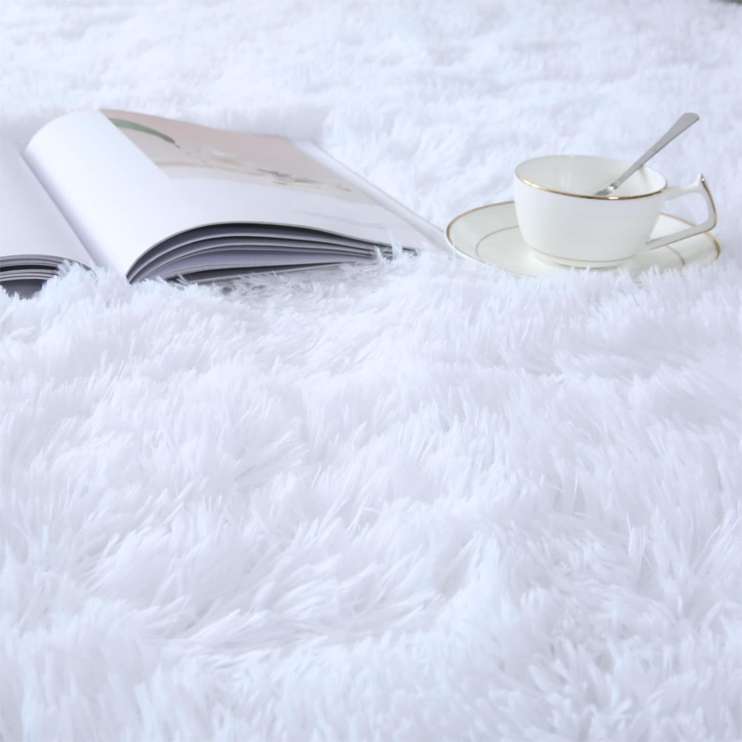 CAIYUECS Ultra Soft Shag Area Rug for Indoor, Kids Bedroom Living Room, Non-Skid Modern Nursery Faux Fur Fluffy Plush Rugs for Home Decor (5x7 Feet, White) - Image 5