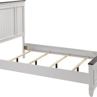 Roundhill Furniture Clelane Wood Bedroom Set with Shiplap Panel Queen Bed, Dresser, Mirror, Nightstand, and Chest in Weathered White and Dark Gray - Image 10