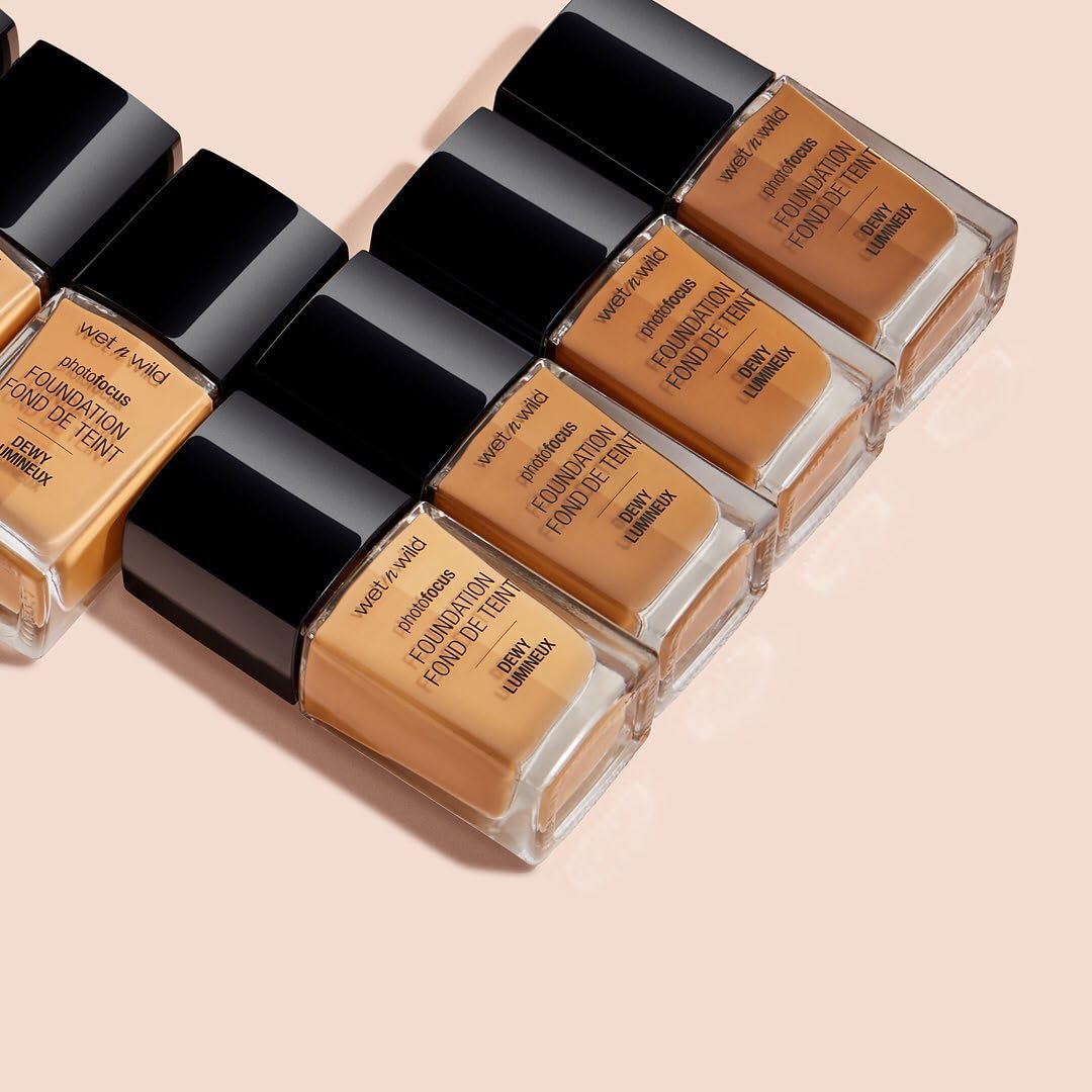 wet n wild Photo Focus Dewy Liquid Foundation Makeup, Soft Beige (Packaging May vary) - Image 9