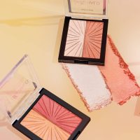 Wet n Wild MegaGlo Blushlighter, Blendable Blush & Highlighter Set, Shimmery Metallic Finish, Flash Me - Image 8