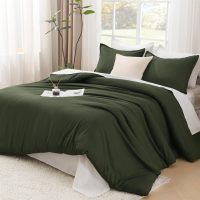 Litanika Dark Olive Green Comforter Set King, 3 Pieces Solid Bedding Comforter Set, All Season Fluffy Bed Set (104x90In Comforter & 2 Pillowcases) - Image 2