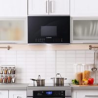 COSMO COS-2413ORM1SS 24 in. Stellar Collection 1.34 cu. ft. Over the Range Microwave in Stainless Steel with Vent Fan - Image 2