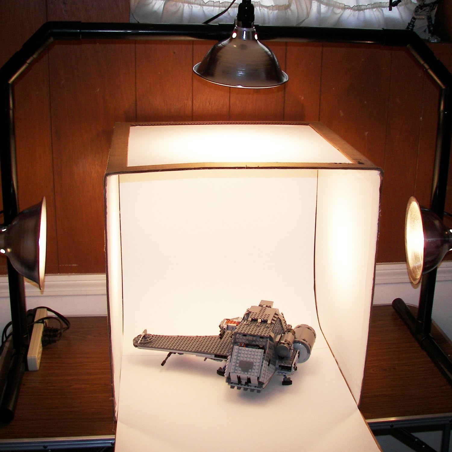 Simple Deluxe HIWKLTCLAMPLIGHTMX2 2-Pack Clamp Lamp Light with 8.5 Inch Aluminum Reflector Up to 150 Watt E26 Socket (No Bulb Included) 6 Feet 18/2 SPT-2 Cord, Silver - Image 2