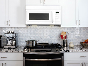 1.6 Cu.Ft. Large Capacity