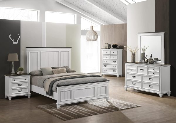 Roundhill Furniture Clelane Wood Bedroom Set with Shiplap Panel Queen Bed, Dresser, Mirror, Nightstand, and Chest in Weathered White and Dark Gray