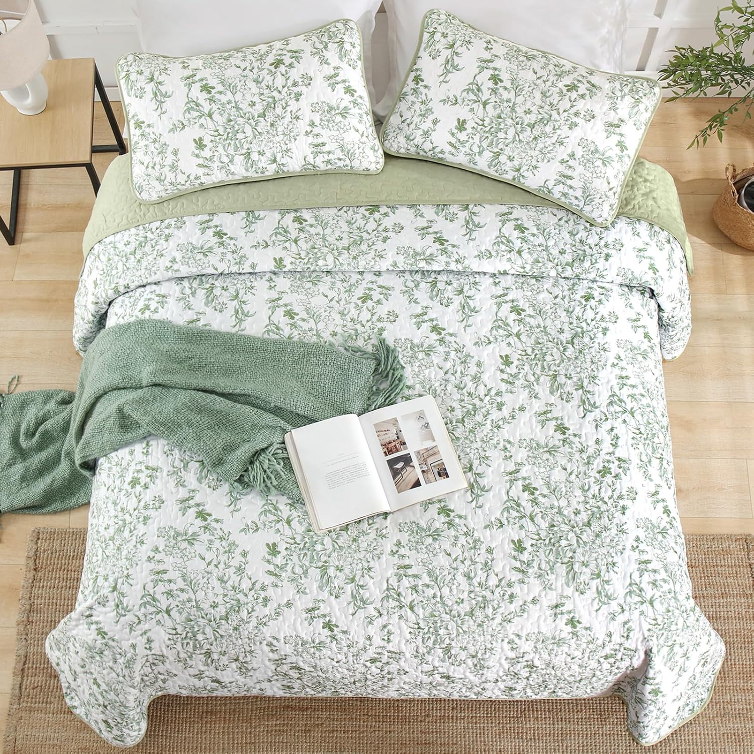WONGS BDEEING Quilt King Size, Sage Green Quilt Bedding Set with 2 Pillowcases, Botanical Quilt for King Bed, Soft Microfiber Lightweight Coverlet Bedspread for All Season (110"×90", 3 Pieces) - Image 8