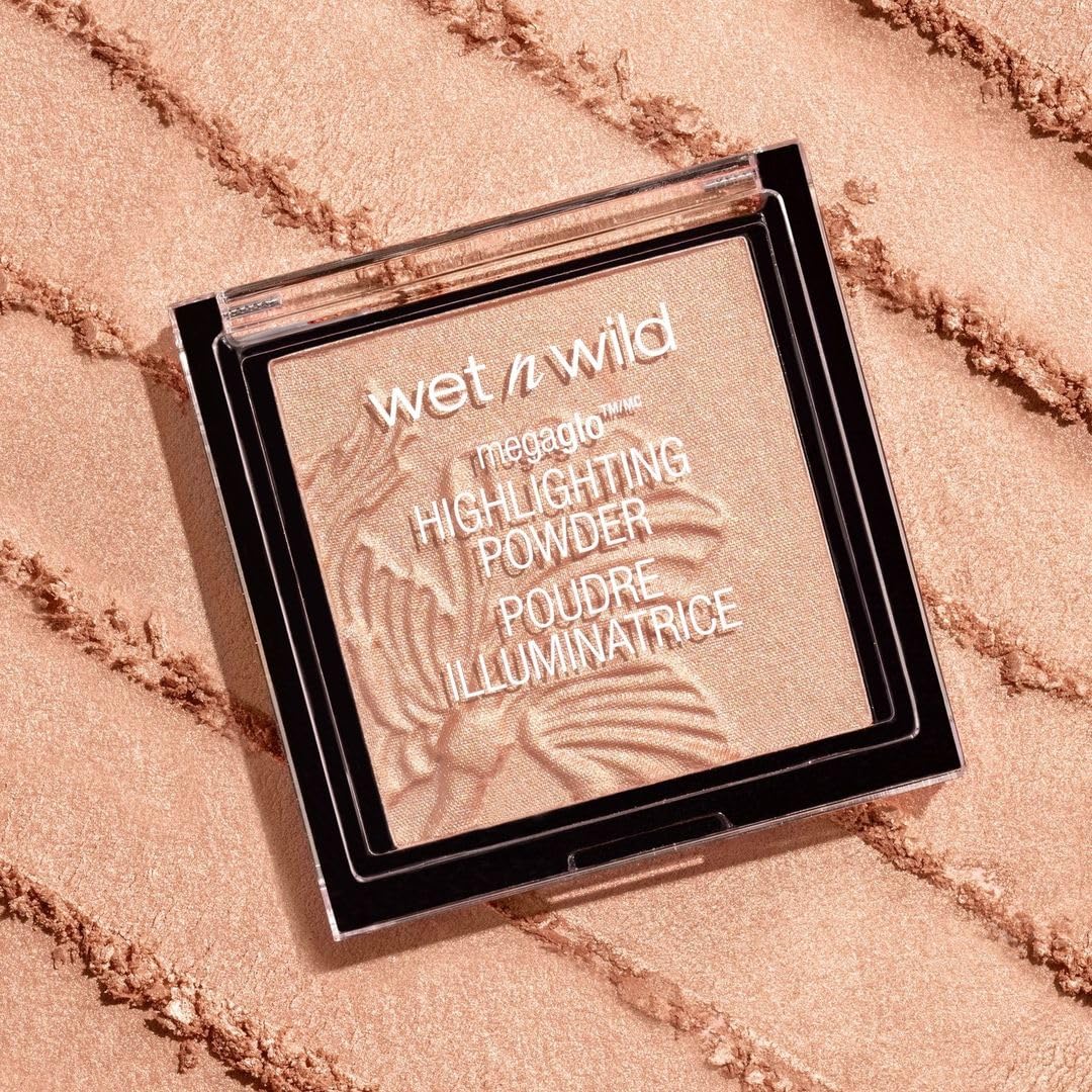 wet n wild MegaGlo Highlighting Powder Warm Gold Golden Flower Crown - Image 6