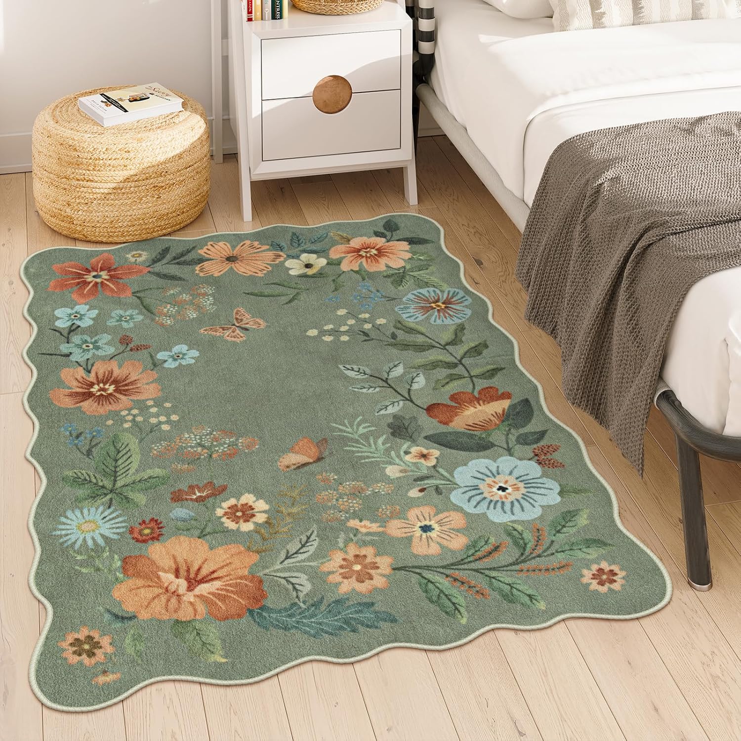 Lahome Floral Washable Rugs, 4X6 Rug for Bedroom Ultra-Thin Soft Dining Room Rug, Non-Slip Living Room Rugs Stain Resistant Boho Rug Lightweight Low-Pile Throw Rug for Office (4x6ft,Green) - Image 2
