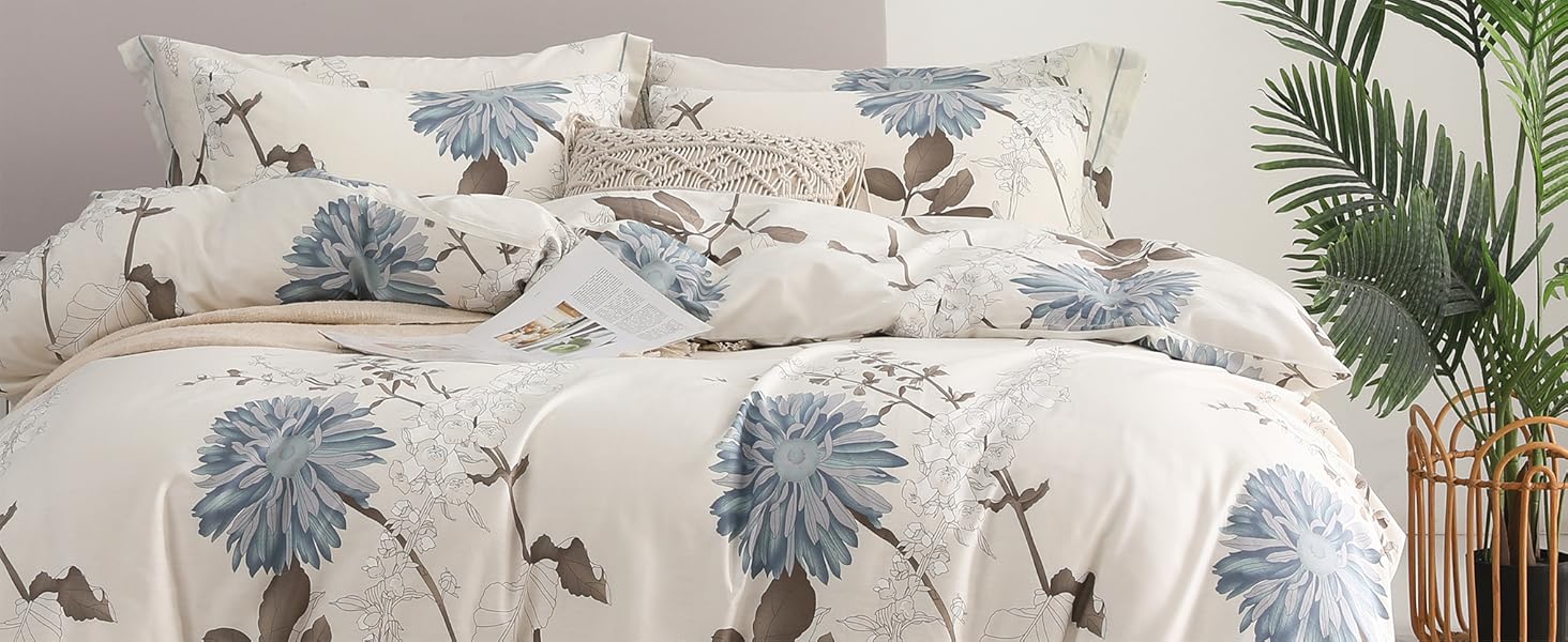 Lightweight Double-Layer Comforter