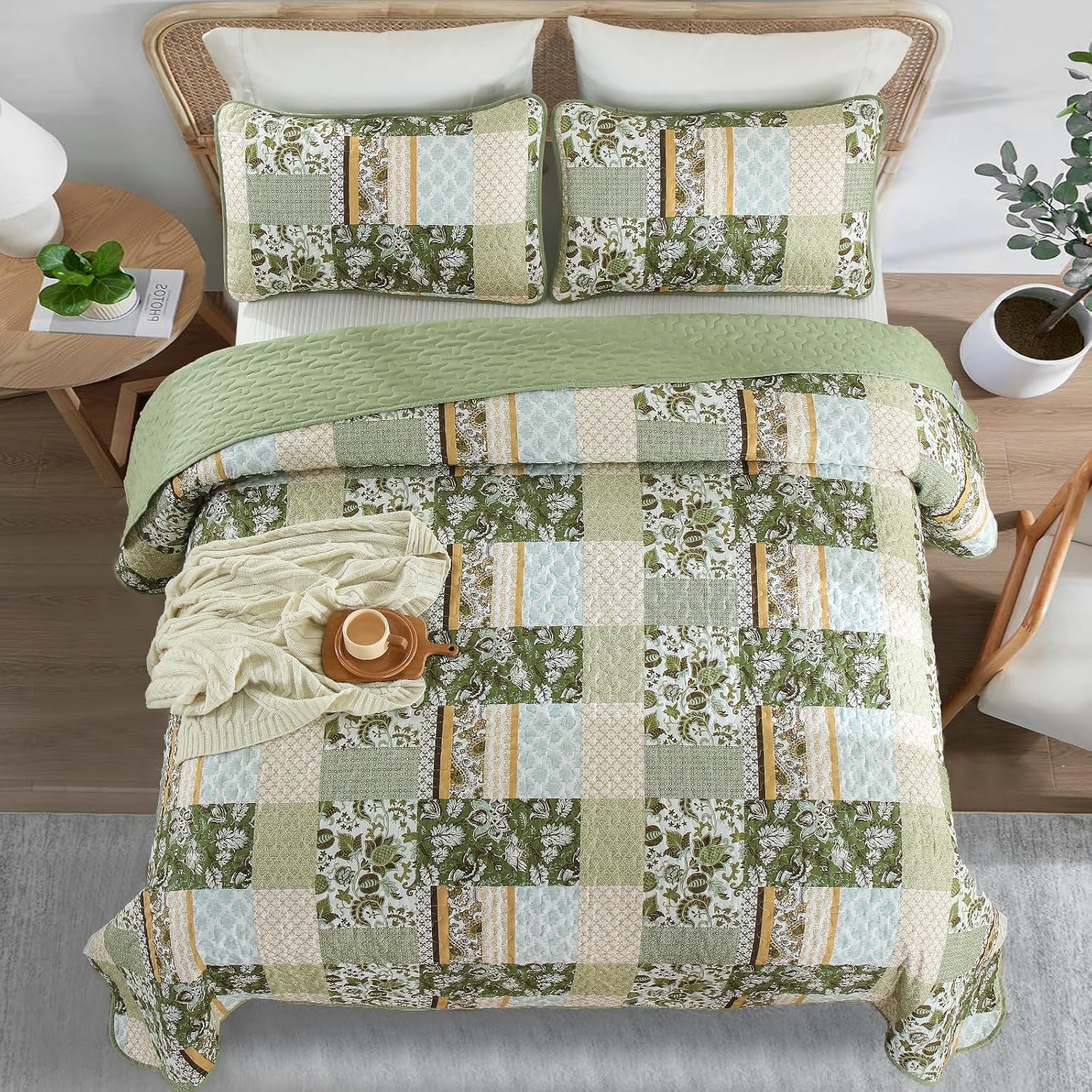 WONGS BEDDING Green Quilt Set King Size,Green Patchwork Plaid Printed Bedspread Coverlet Set,3 Pieces Summer Soft Microfiber Boho Bedding Set with 1 Quilt 2 Pillowcases - Image 3