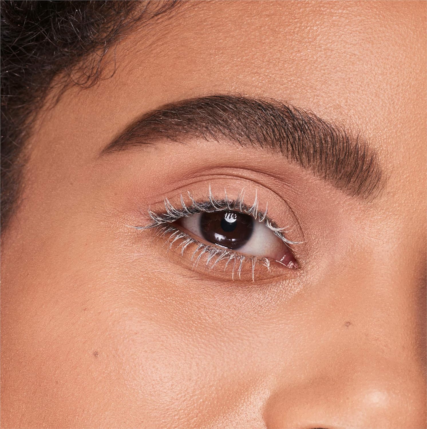 Covergirl Lash Blast Amplify Eyelash Primer, Neutral White , 0.44 Fl Oz (Pack of 1) - Image 5