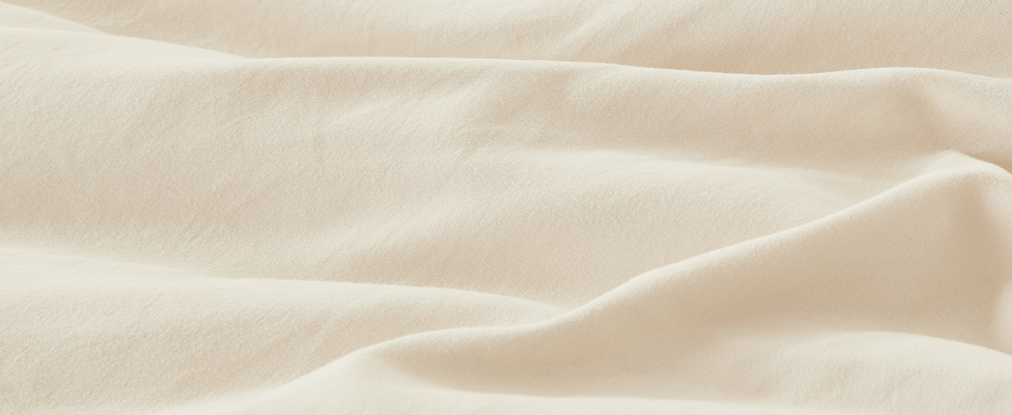 D Ruffle Comforter Beige