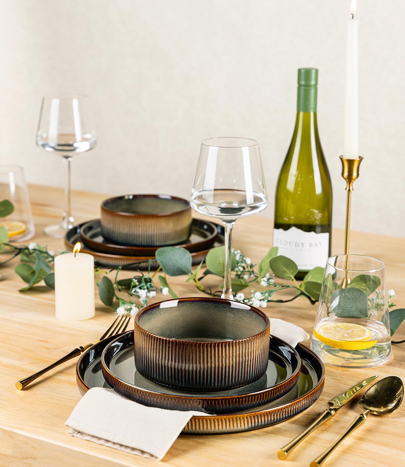 TheTerra Ceramic Dinnerware Sets for 6, 18 Pieces Porcelain Lightweight Speckled Plates and Bowls Sets, Scratch Resistant Dish Set, Oven & Microwave & Dishwasher Safe, Coca Mocha - Image 5