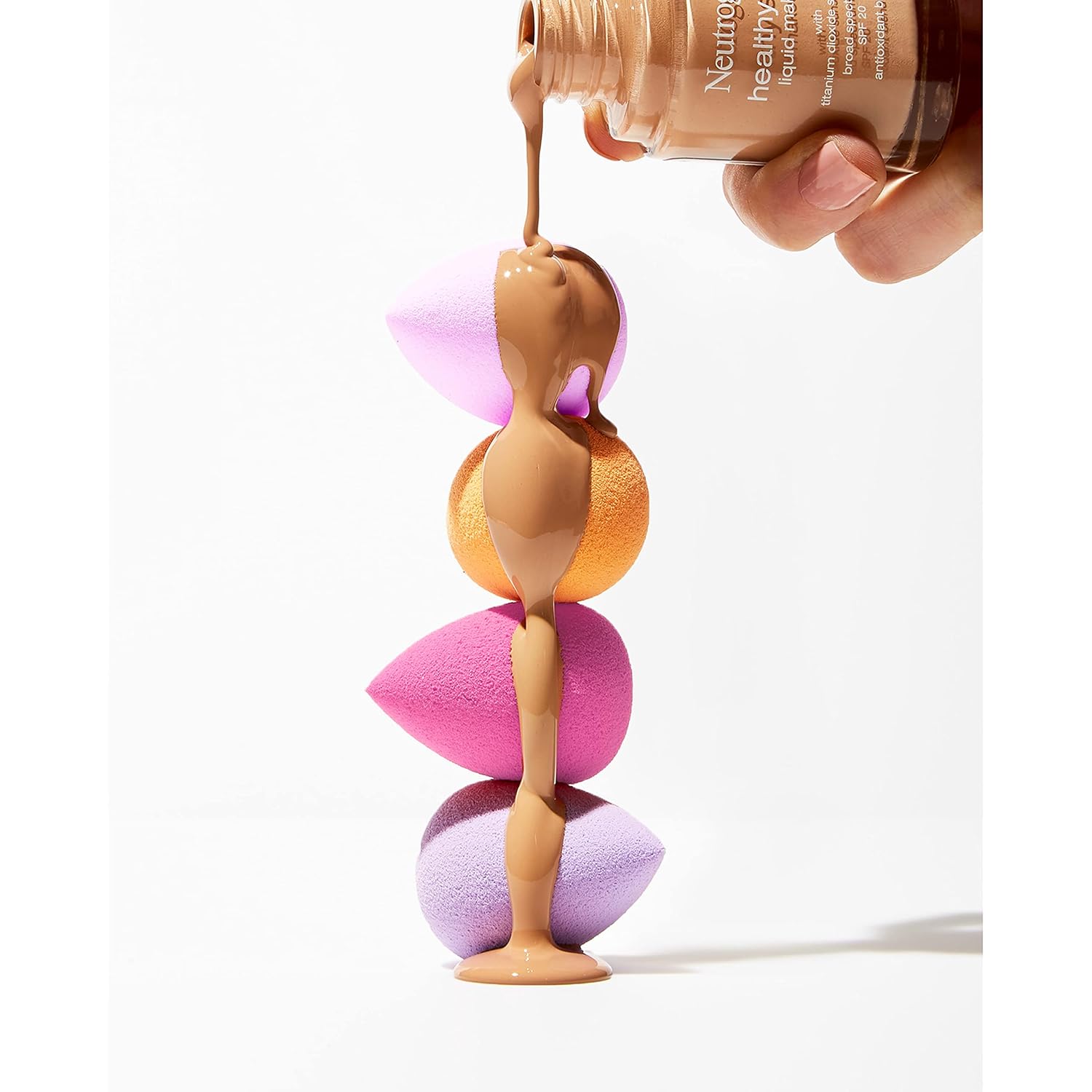 Neutrogena Healthy Skin Liquid Foundation Makeup with Broad Spectrum SPF 20 Sunscreen, Lightweight, Medium Coverage Makeup with Sunscreen and Pro-Vitamin B5, Natural Ivory 20, 1 fl. oz - Image 7