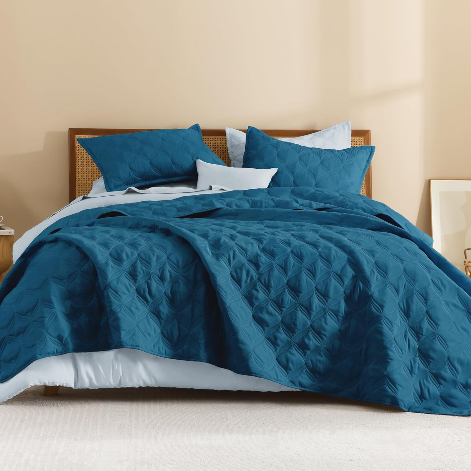 Litanika Queen Size Quilt Bedding Set Teal - Full Lightweight Comforter Bedspreads & Coverlets Turquoise - Bedding Cover Bed Decor All Season - 3 Pieces (1 Quilt, 2 Pillowcases) - Image 2