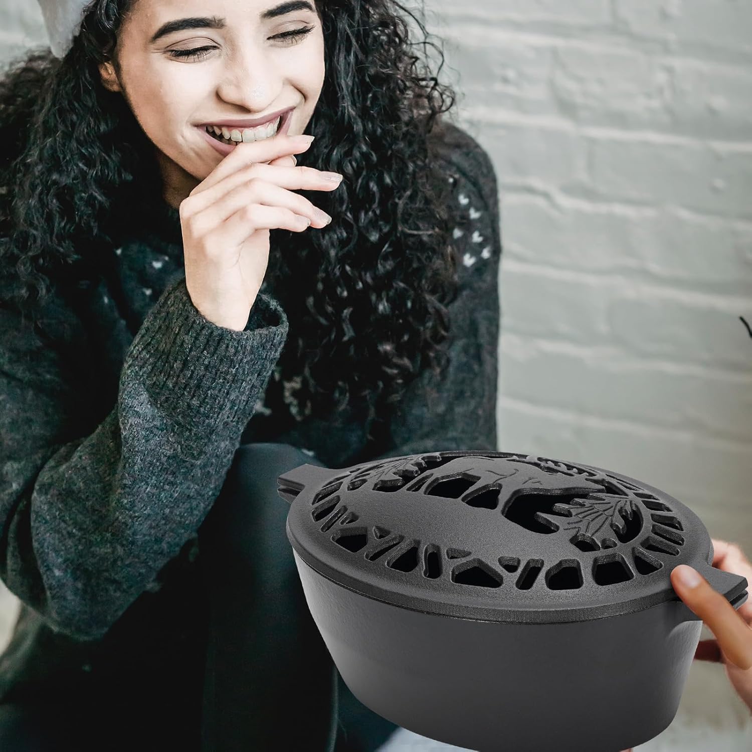 Wood Stove Steamer 2.5 Quart, Humidifier with Decorative Deer Pattern, Cast Iron, Rust Resistant Matte Black - Image 8