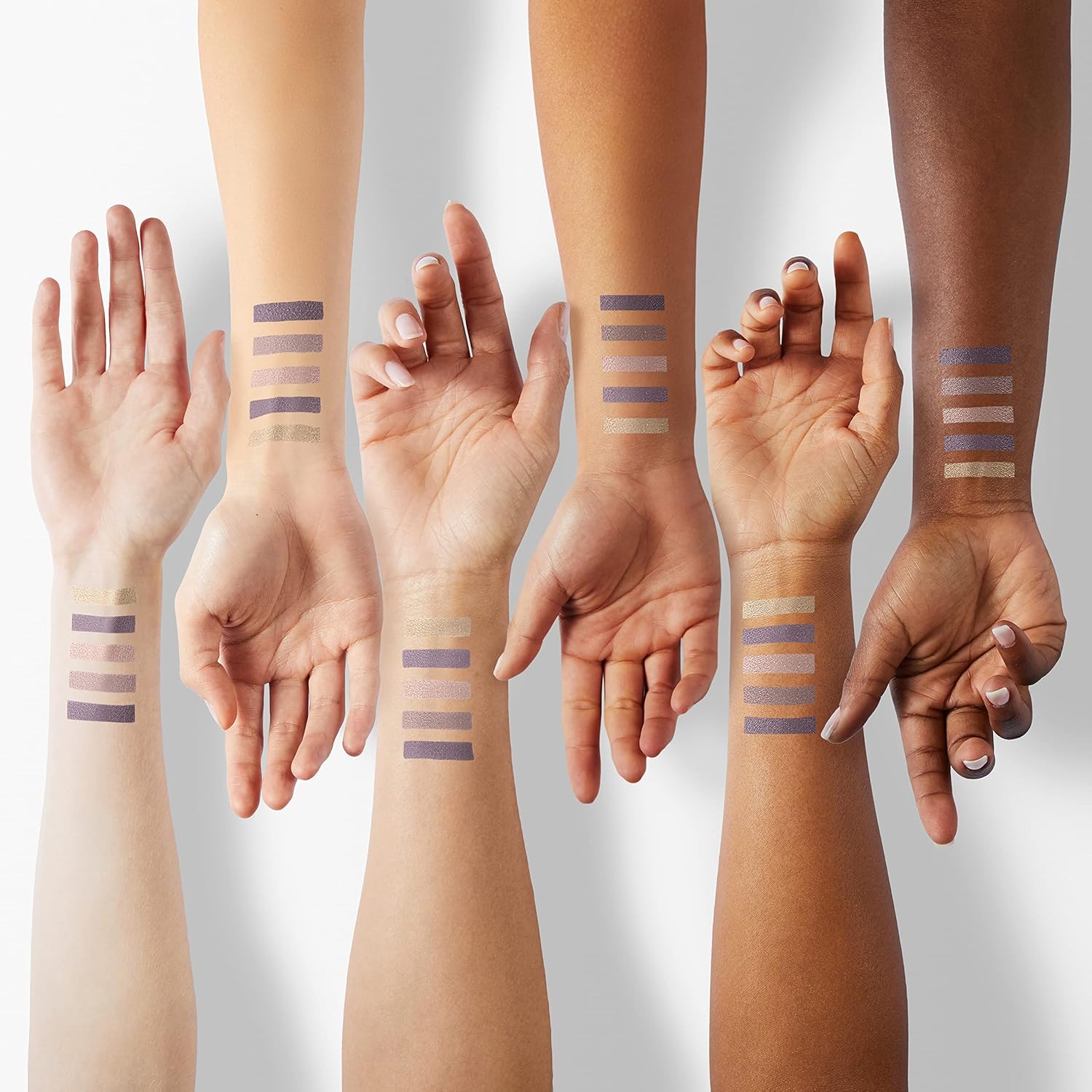 Almay Eyeshadow Palette, Longlasting Eye Makeup, Primer Enriched with Antioxidant Vitamin E, Hypoallergenic, 040 Green Eyes, 0.1 Oz - Image 4