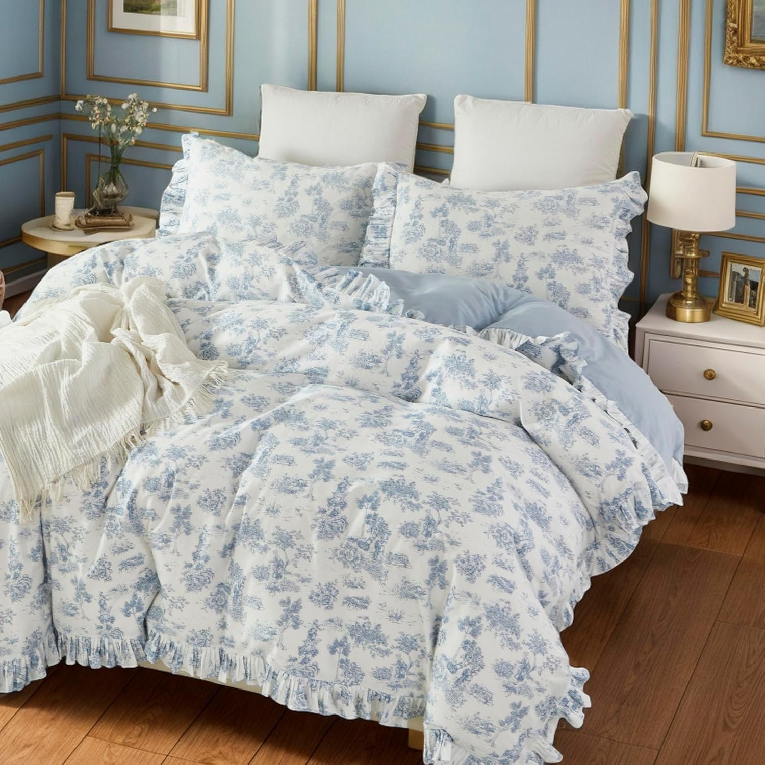 Brandream French Country Toile Queen Duvet Cover Set for Girl Women Bedroom Vintage Blue Toile Floral Print 100% Cotton Duvet Quilt Comforter Cover Pillow Shams Set with Delicate Ruffle Fringe