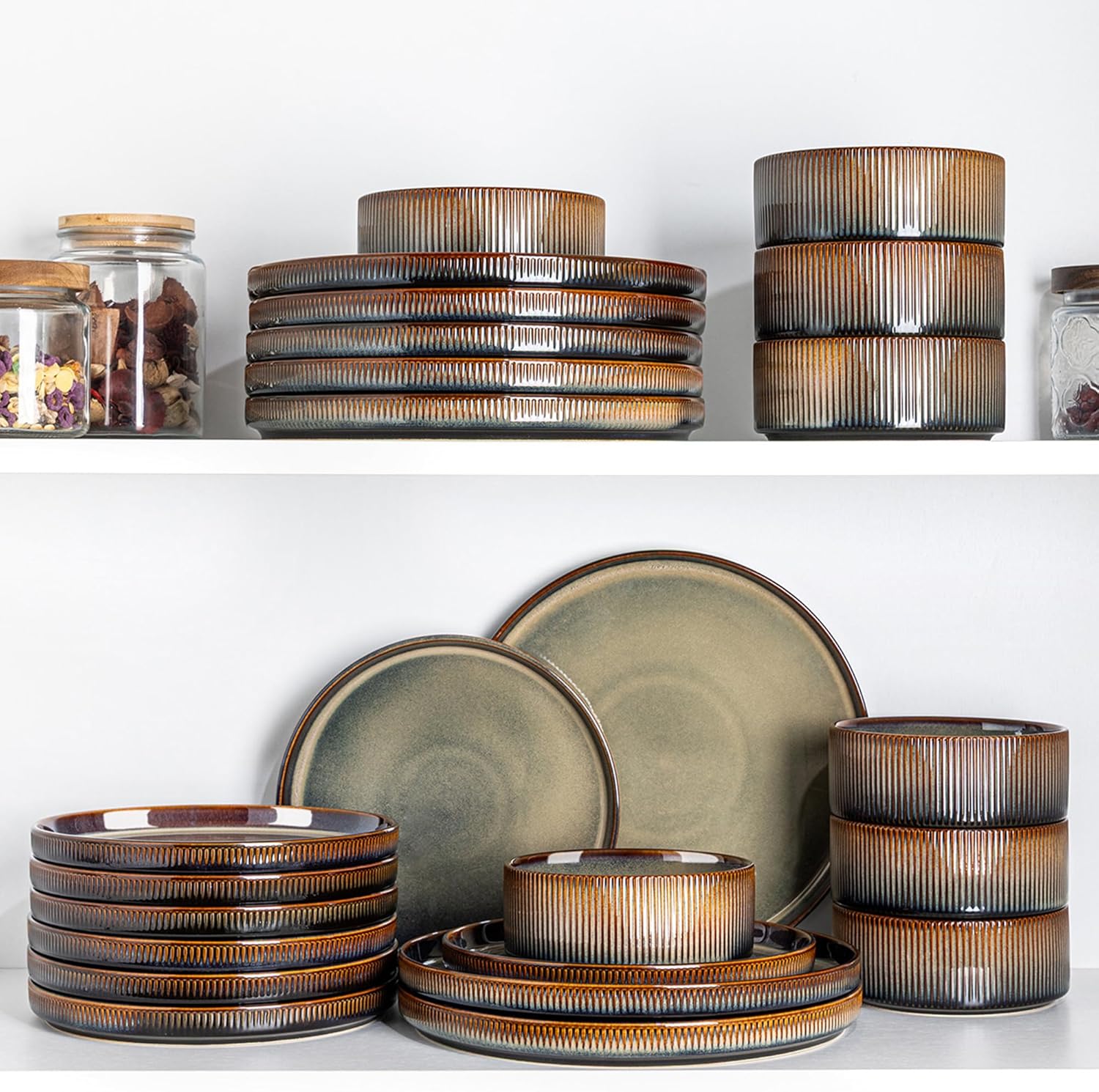 TheTerra Ceramic Dinnerware Sets for 6, 18 Pieces Porcelain Lightweight Speckled Plates and Bowls Sets, Scratch Resistant Dish Set, Oven & Microwave & Dishwasher Safe, Coca Mocha - Image 6