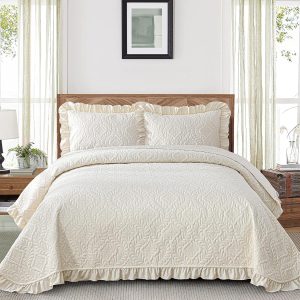 DJY Queen Quilt Bedding Set Size, Beige Ruffled Lightweight Soft Bedspreads Queen Size Coverlet, Basket Weave Quilted Blanket Thin Quilt Bed Cover for All Season - 3 Piece (1Quilt, 2 Pillow Shams)