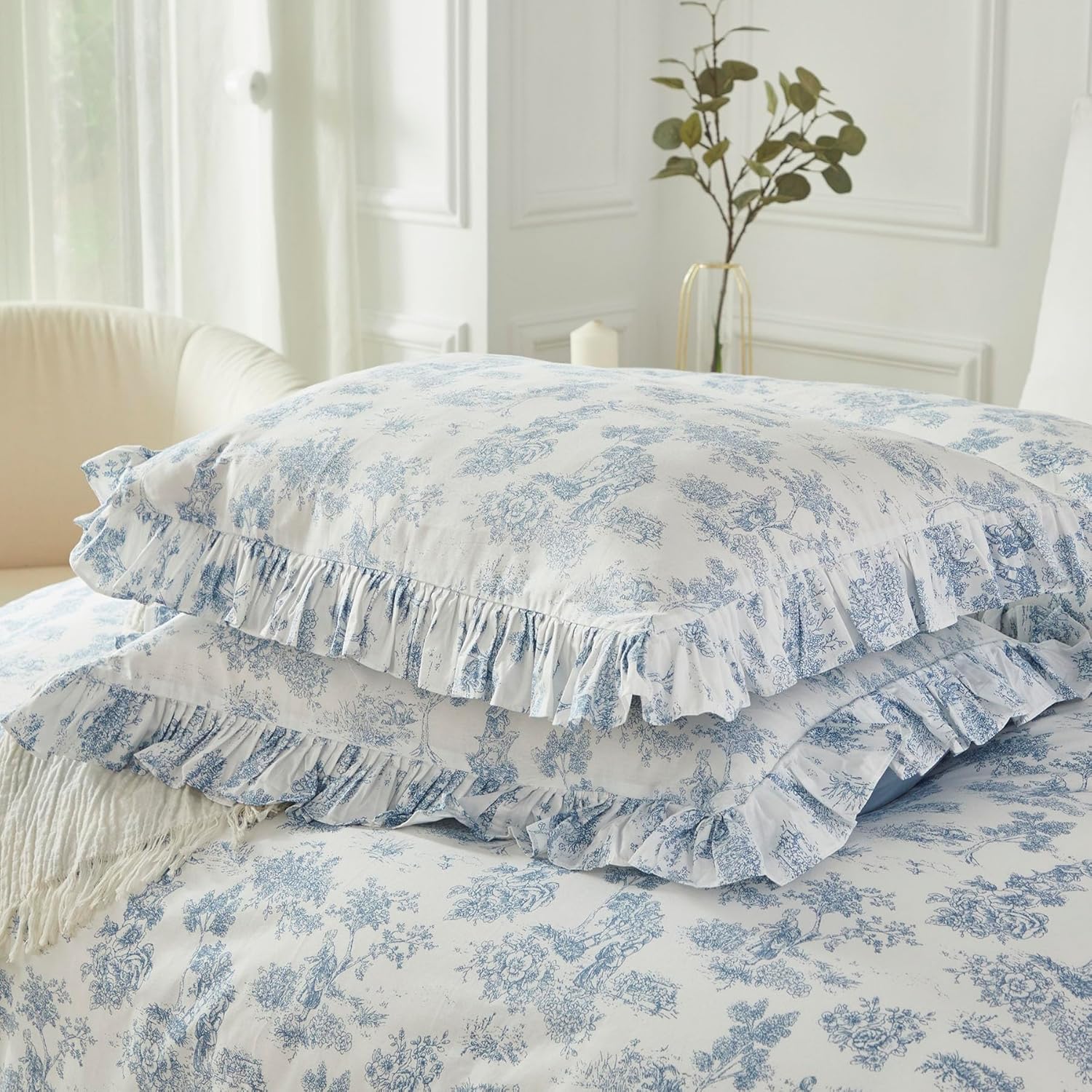 Brandream French Country Toile Queen Duvet Cover Set for Girl Women Bedroom Vintage Blue Toile Floral Print 100% Cotton Duvet Quilt Comforter Cover Pillow Shams Set with Delicate Ruffle Fringe - Image 7