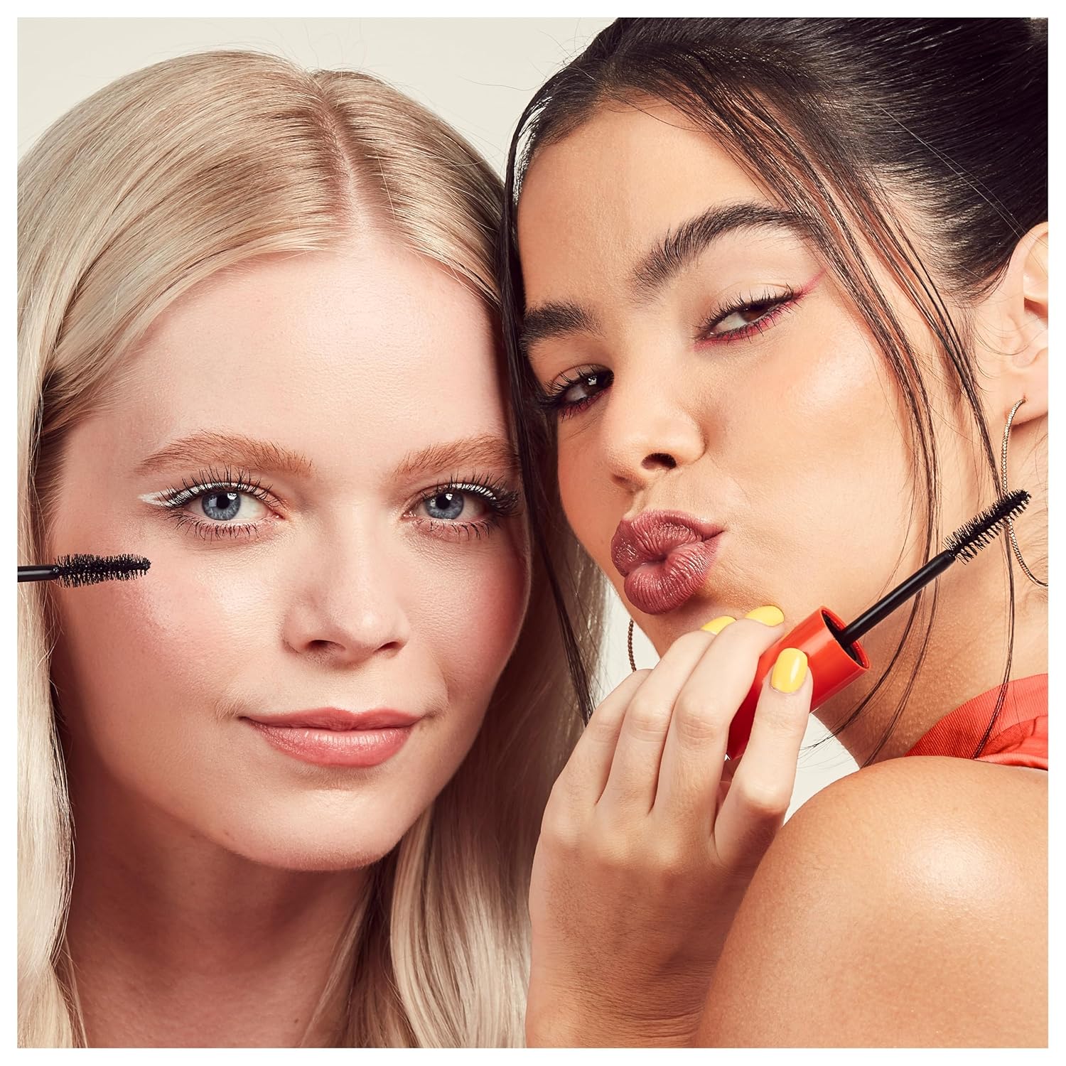 Rimmel London Scandaleyes Curve Alert Mascara, Volumizing, Curls, Plumps, 001, Black, 0.41oz - Image 4