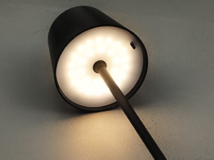 led rechargeable table lamp