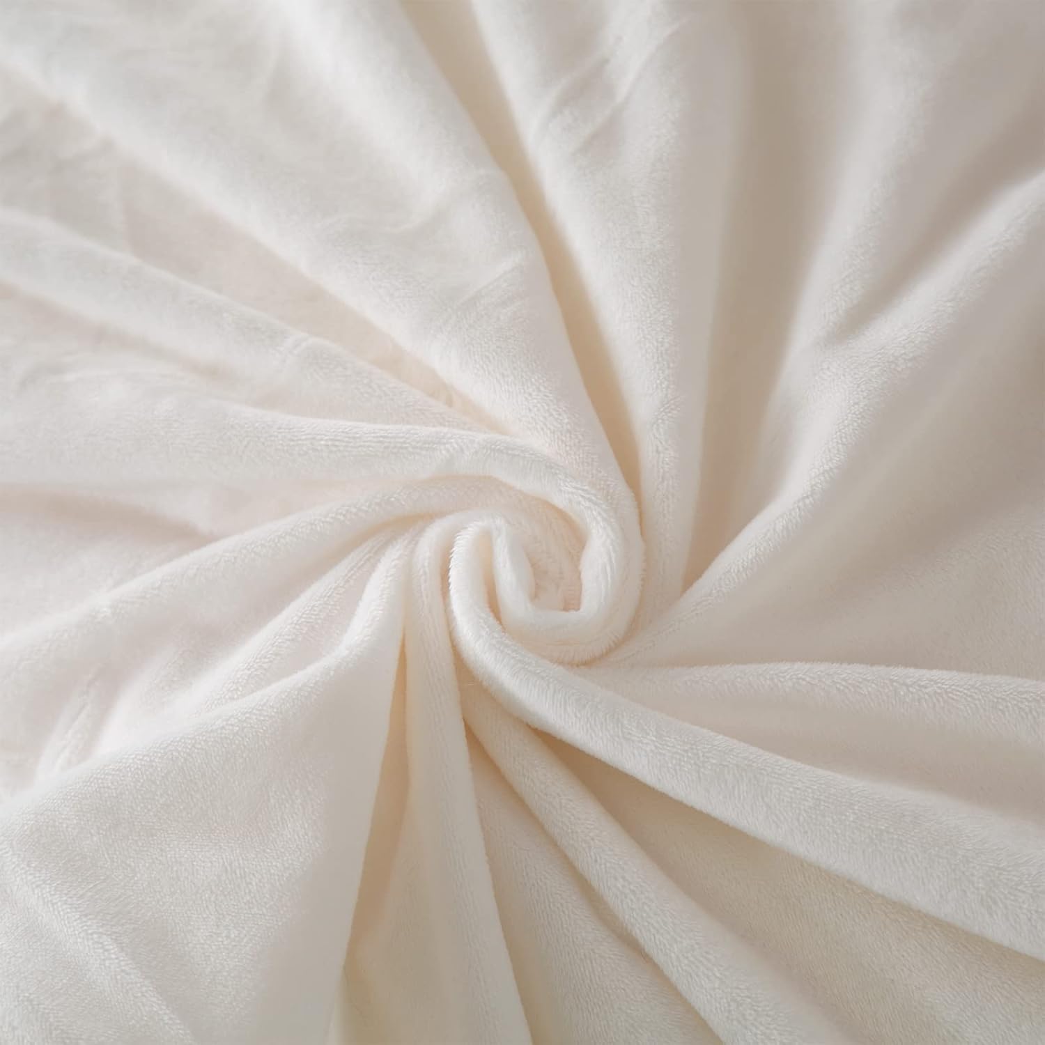 EMME Plush Shaggy White Duvet Cover Set Queen Size 3 Pieces Luxury Fuzzy Comforter Cover Set, Soft Faux Fur Fluffy Winter Bedding Set (White, Queen) - Image 6