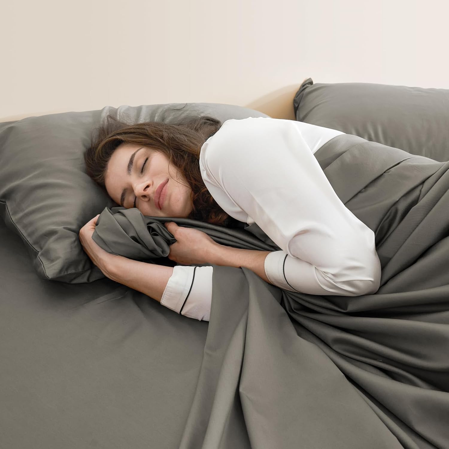 Queen Bed Sheets Set, 4PCS 100% Egyptian Long-Staple Cotton Bedding Sheets with Dual-Lock System, Luxury Soft and Comfort, 1000 Thread Count, Deep Pocket Fits 8" to 17" Mattress - Image 6