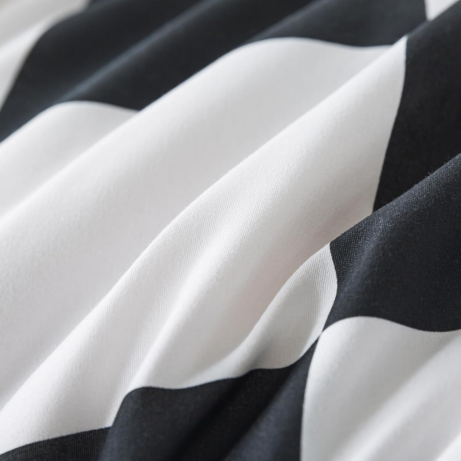 Caressma Black White Plaid Comforter Set, Buffalo Checkered Comforter Bedding Set Twin Size for All Seasons, Farmhouse Soft Microfiber Comforter with Pillowcase - Image 6