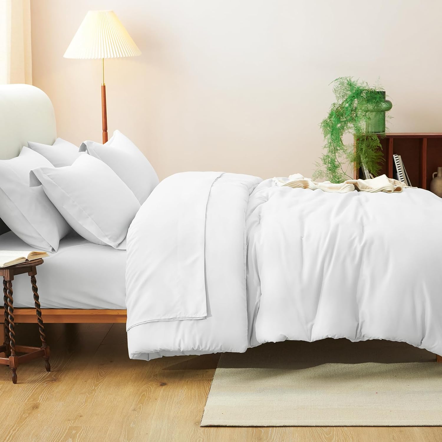 CozyLux Queen Comforter Set White, 7 Pieces Bed in a Bag Soft Bedding Comforter Set with Sheets, All Season Boho 7PC Bed Sets with Comforter, Fitted Sheets, Flat Sheets, Pillow Shams and Pillowcases - Image 8