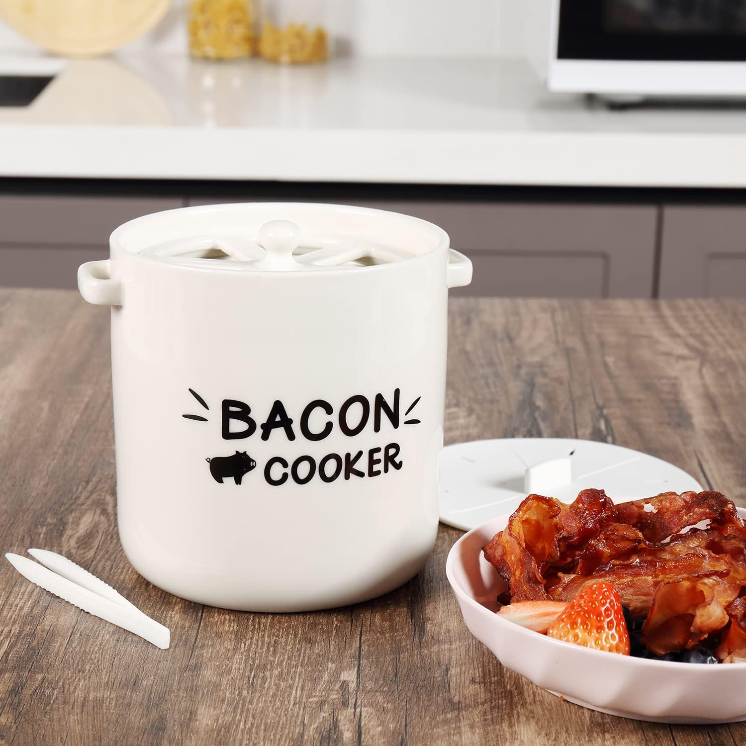 SOLIGT Ceramic Bacon Cooker for Microwave Oven - Splatter-Proof Design Microwave Bacon Cooker with Lid and Bonus Tongs - Easy Faster Bacon Maker for Yummy Crispy Bacon - Image 8