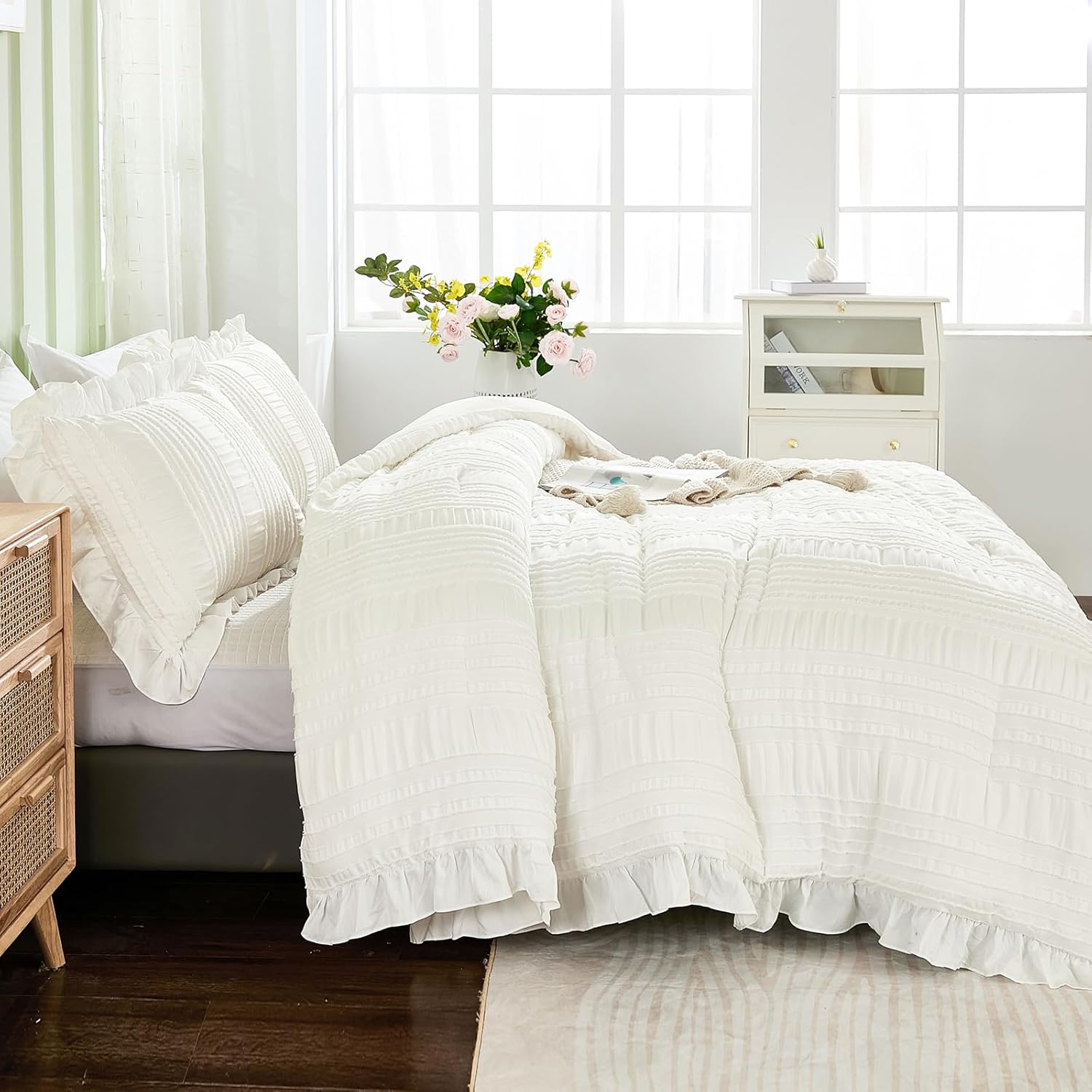WONGS BEDDING White Queen Comforter Set,Boho Ruffle Comforter for Queen Bed,Soft Seersucker Shabby Chic Bedding Set with 1 Comforter,2 Tufted Pillowcases 90"×90" - Image 3