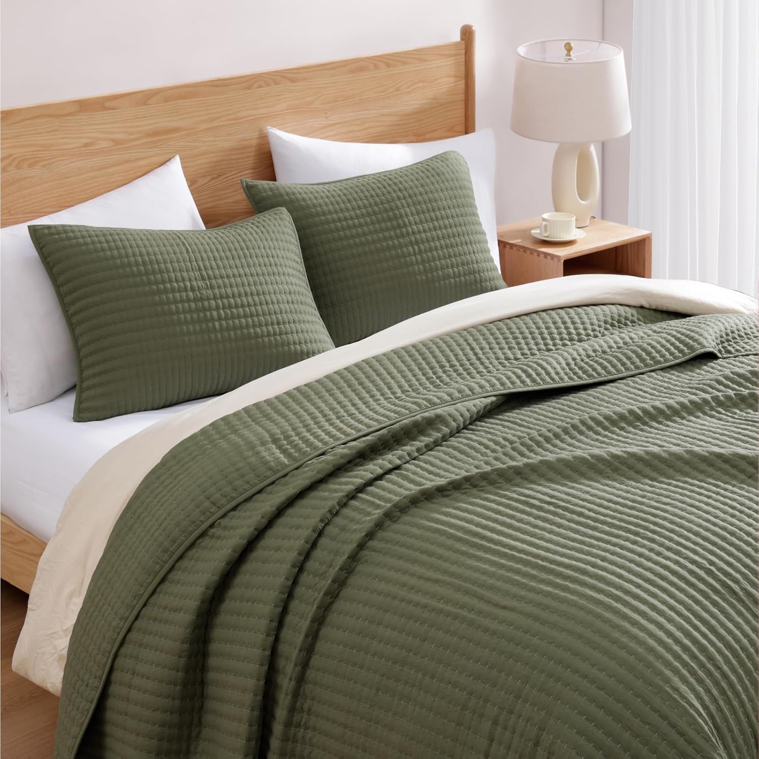 WRENSONGE Queen Quilt-3 Pieces Lightweight Bedspreads Olive Green Queen Size Quilt Bedding Set for All Seasons, Soft Summer Coverlet with 2 Pillow Shams Suitable for Bed & Couch - Image 3