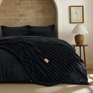Bedsure Gentlesoft™ 2-in-1 Queen Comforter Set and Detachable Fluffy Blanket, Black Bedding Set for All Season Use, SnapTech™ Design for Space Saving (Includes 2 Pillow Shams, 2 Pillowcases)