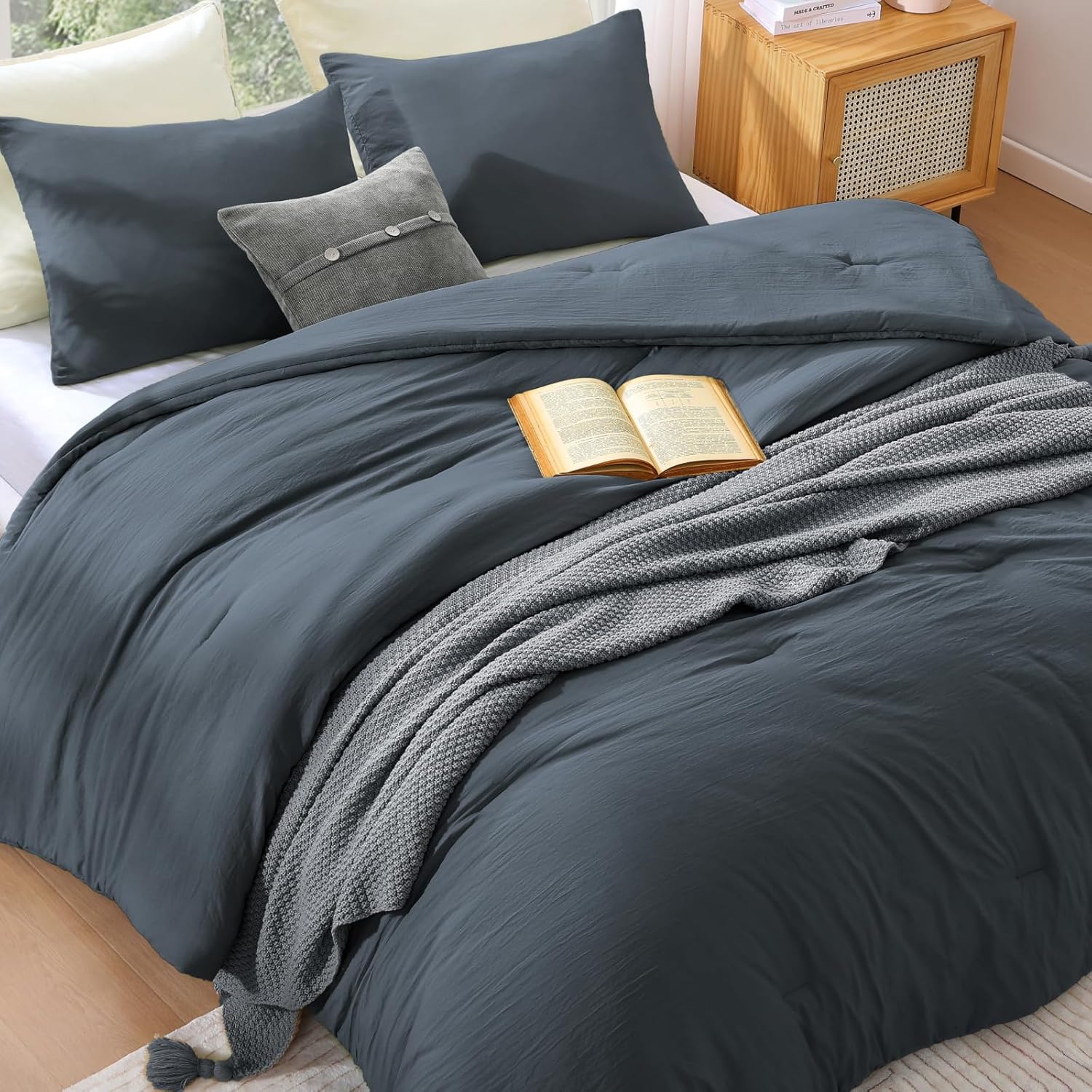 WRENSONGE Queen Comforter Set - 3 Pieces Prewashed Blue Grey Comforter Soft Lightweight for All Seasons,Down Alternative Comforters Queen Size with 2 Pillow Shams - Image 3