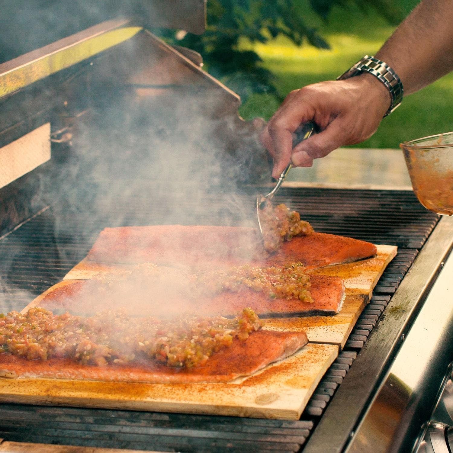 Blaze Premium LTE+ 40-Inch 5-Burner Natural Gas Grill W/Rear Infrared Burner & Lift-Assist Hood - BLZ-5LTE3-NG - Image 3