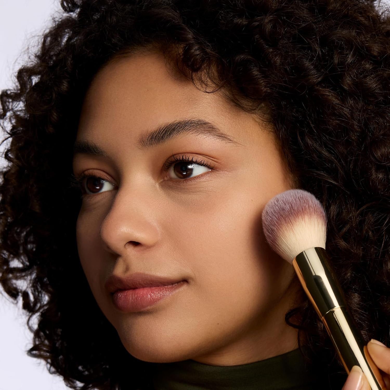 Catrice Bright & Blur Loose Powder | Lightweight, Instant Blur, Soft Matte Finish | Vegan & Cruelty Free (010 | Soft Pink) - Image 4