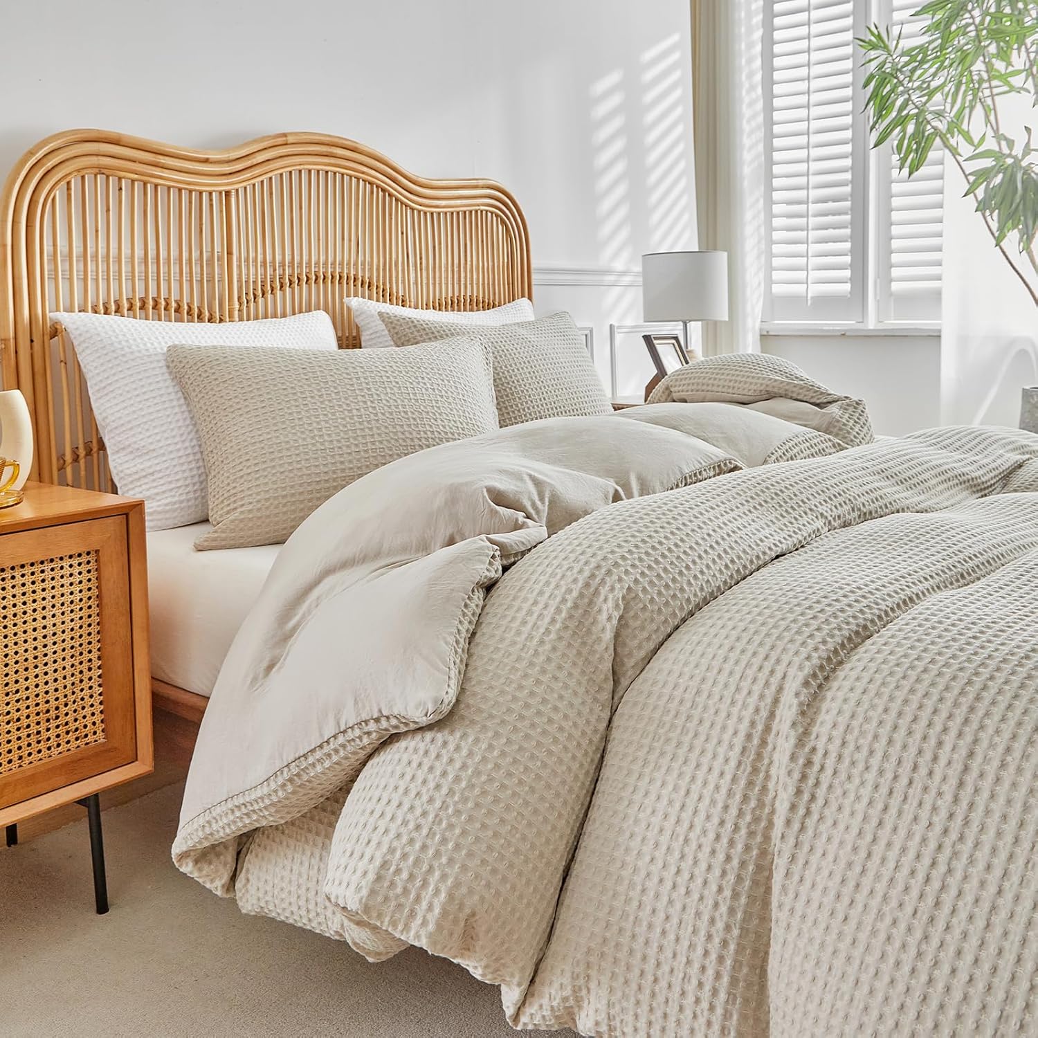 WARMDERN Waffle Weave Duvet Cover Queen Size, Khaki Textured Duvet Cover Set, Soft and Breathable Comforter Cover, 3 Pieces Microfiber Bedding Set for All Season(Khaki,Queen) - Image 5