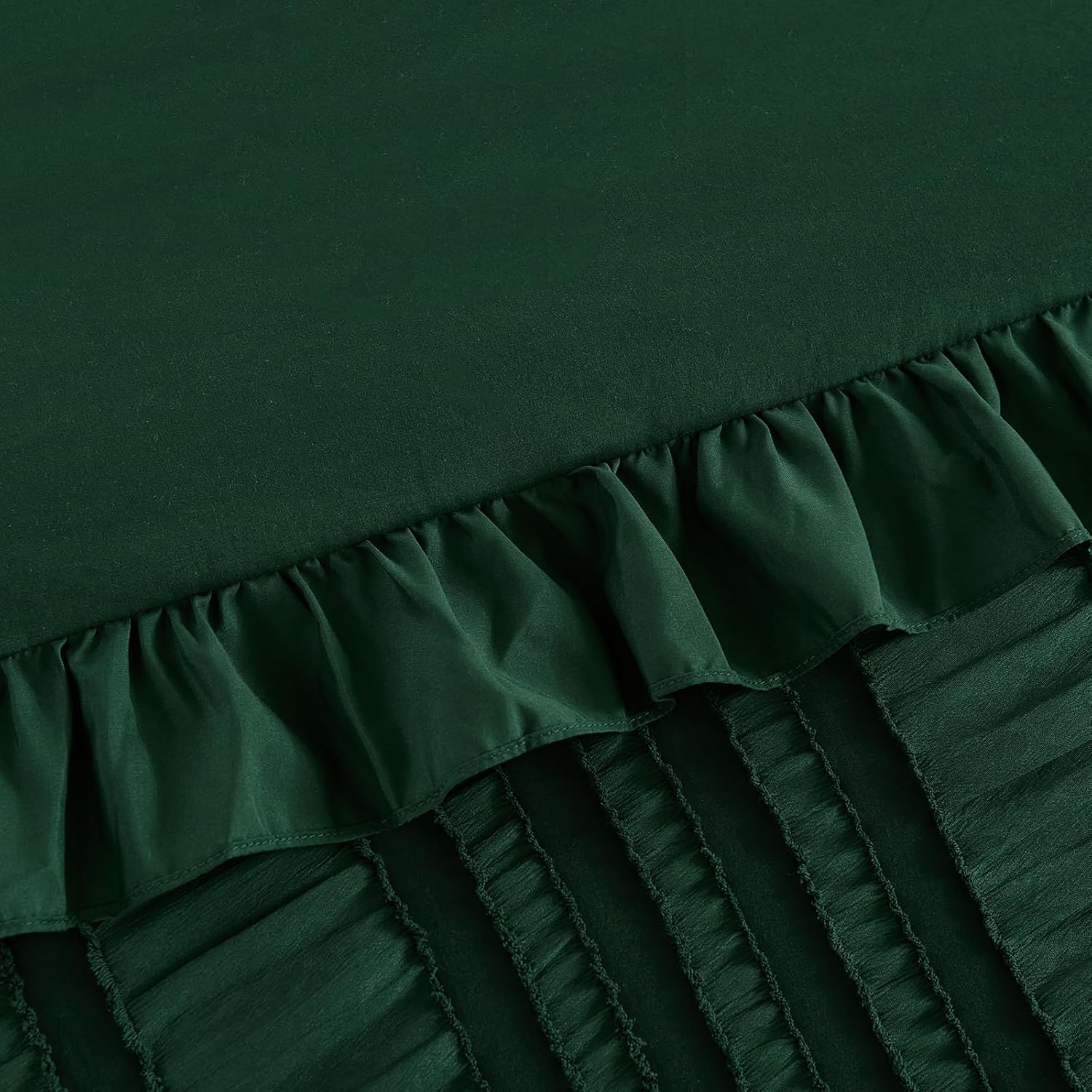 WONGS BEDDING Queen Size Comforter,Christmas Emerald Green Boho Comforter Set Queen,Shabby Chic Bedding Set for Bed, 3 Pieces Soft Lightweight Farmhouse Comforter for All Season 90"×90" - Image 6