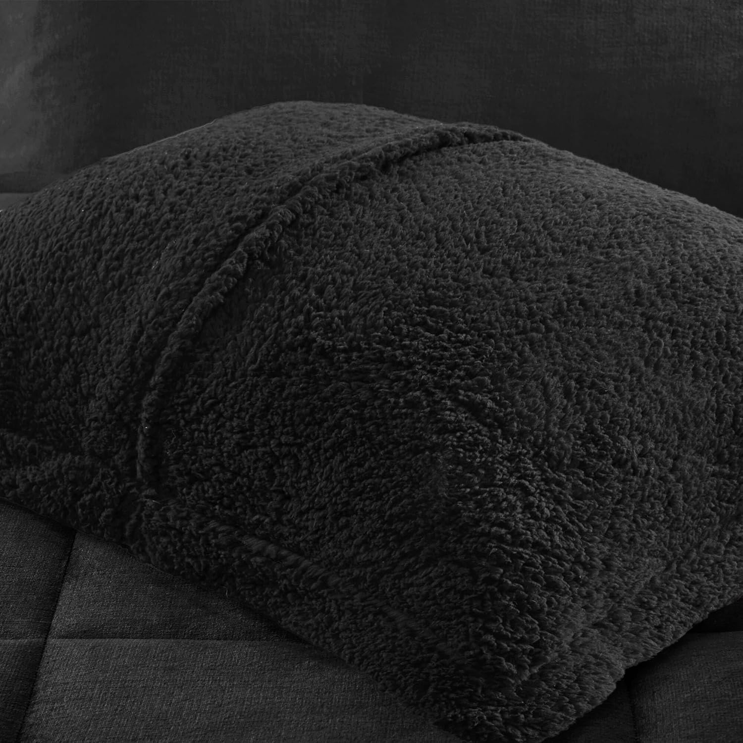 CHARMMA 4-Piece King Plush to Sherpa Down Alternative Comforter Set,Black/106.00x94.00x1.50in - Image 7