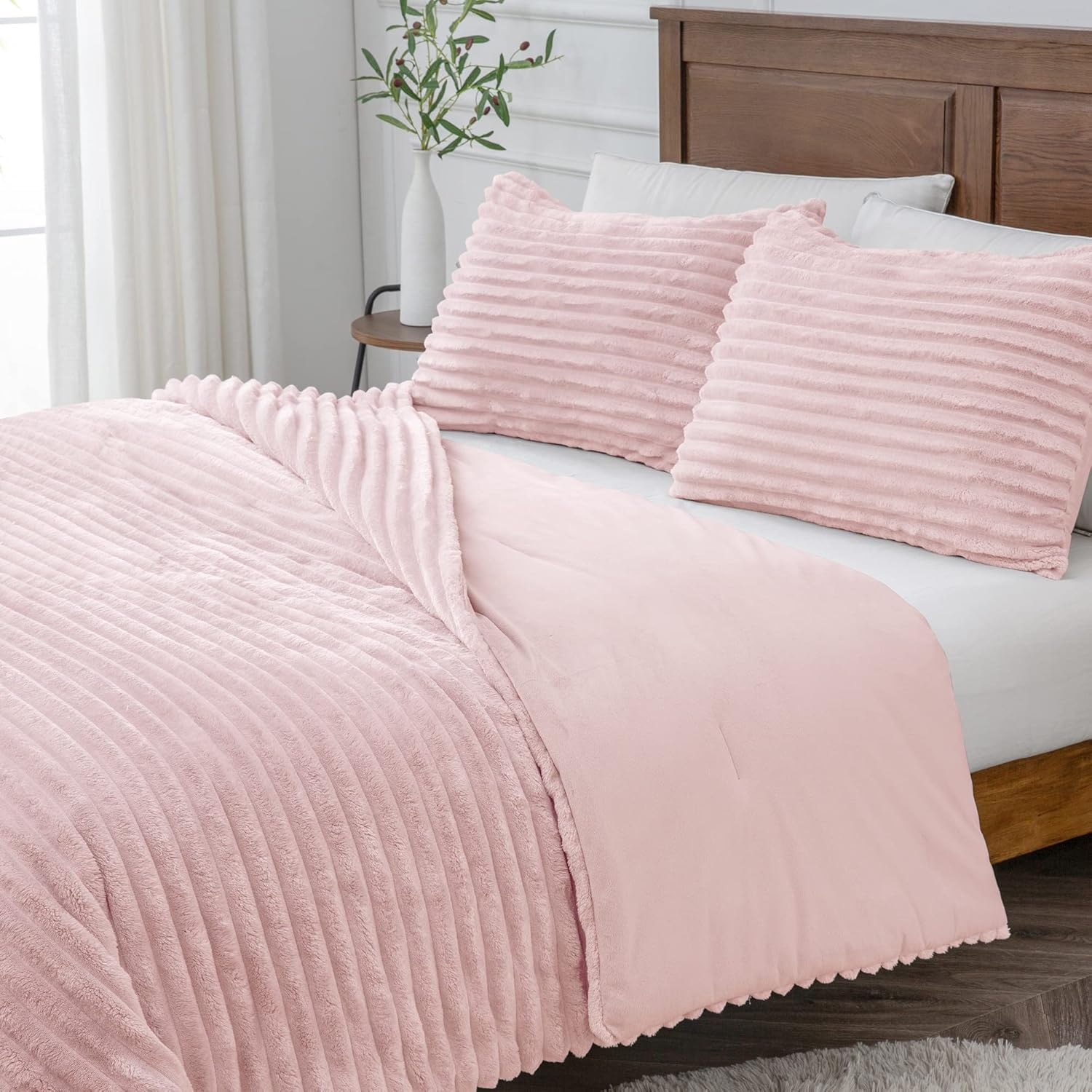 BEDELITE Fleece Queen Comforter Set -Super Soft & Warm Fluffy Pink Bedding, Luxury Fuzzy Heavy Bed Set for Winter with 2 Pillow Cases - Image 9