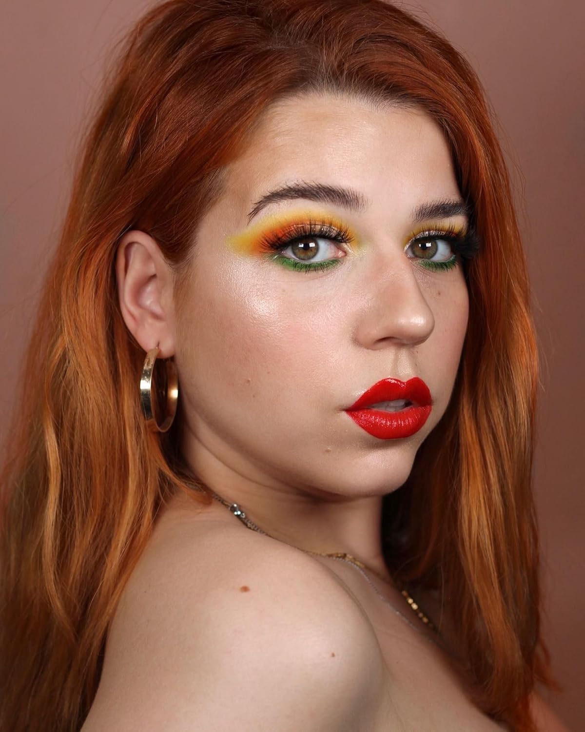 NYX PROFESSIONAL MAKEUP HD Finishing Powder, Pressed Setting Powder - Translucent - Image 6